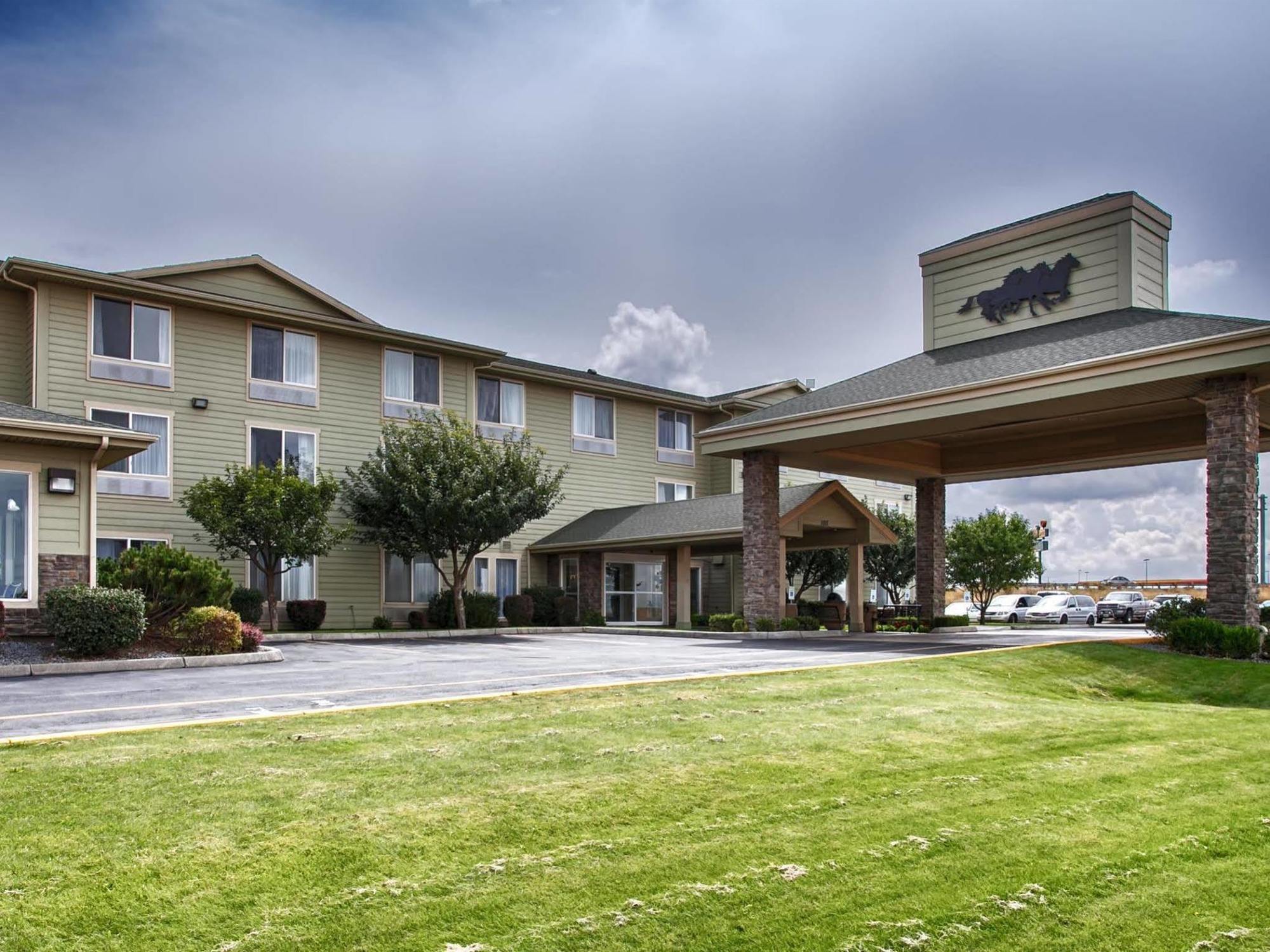 Best Western Bronco Inn Ritzville Extérieur photo